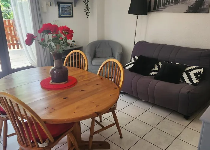 House With Garden And Barbecue In Cabourg