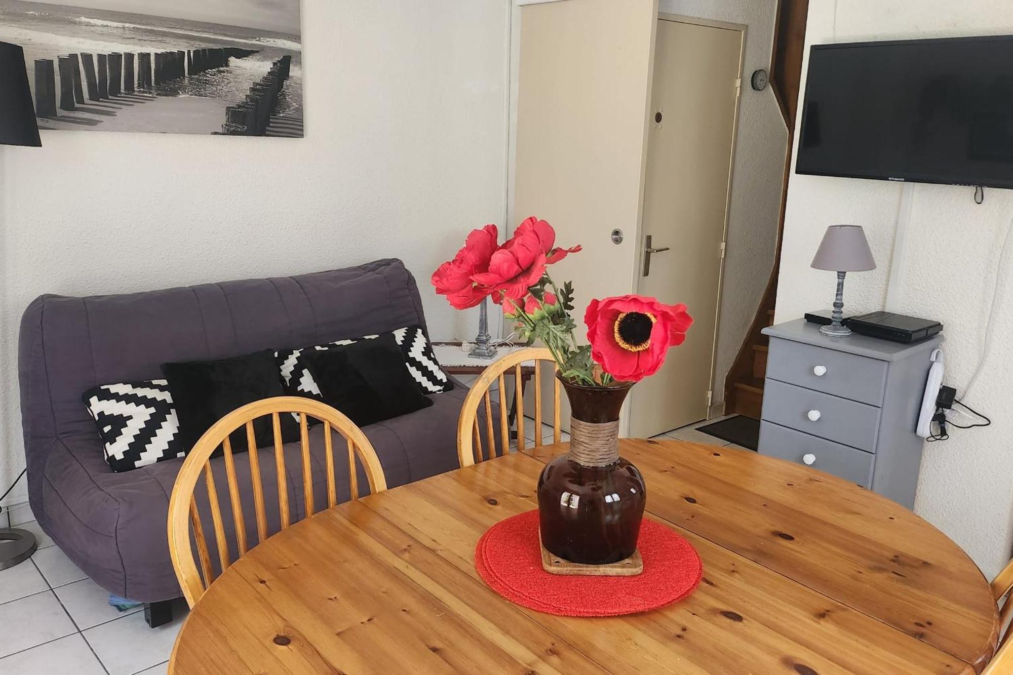 House With Garden And Barbecue In Holiday home Cabourg